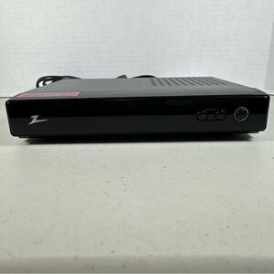 Zenith Dtv Tuner. No Remote. Not Tested. Dtt901